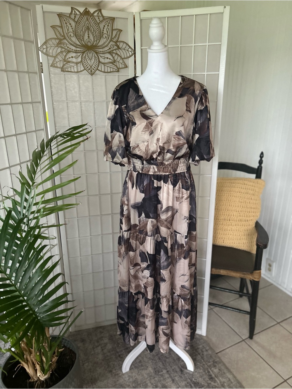 🤎🌿 Rachel Zoe Pre-Loved Floral Maxi Dress | Size Large | Flowy, Pockets! 🌿🤎